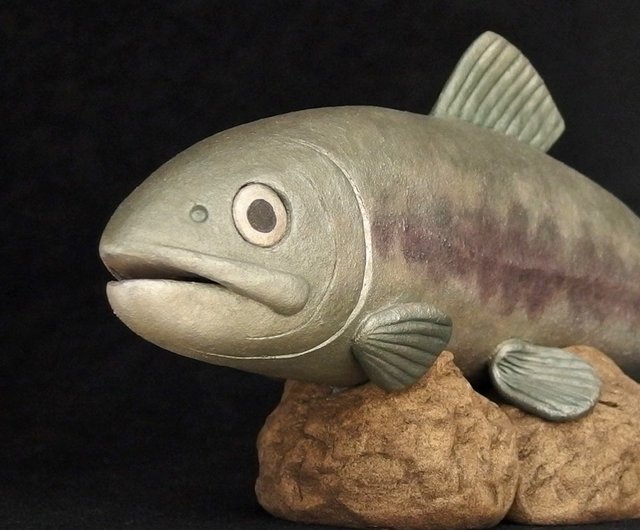 陶芸置物・シロザケ・メス - ショップ Shinobu Araki Art 置物