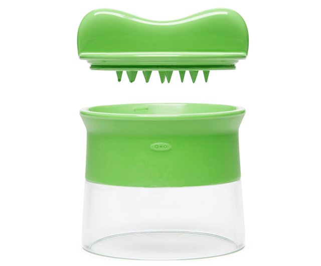 涼しげな夏の食事準備】OXO フルーツ＆野菜用鉛筆削り - ショップ OXO