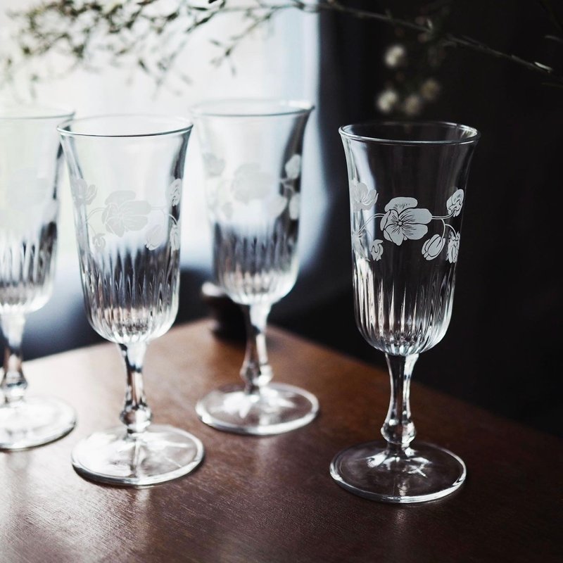 1960 French Perrier Jouet anemone flower crystal wine glass - แก้วไวน์ - แก้ว สีใส