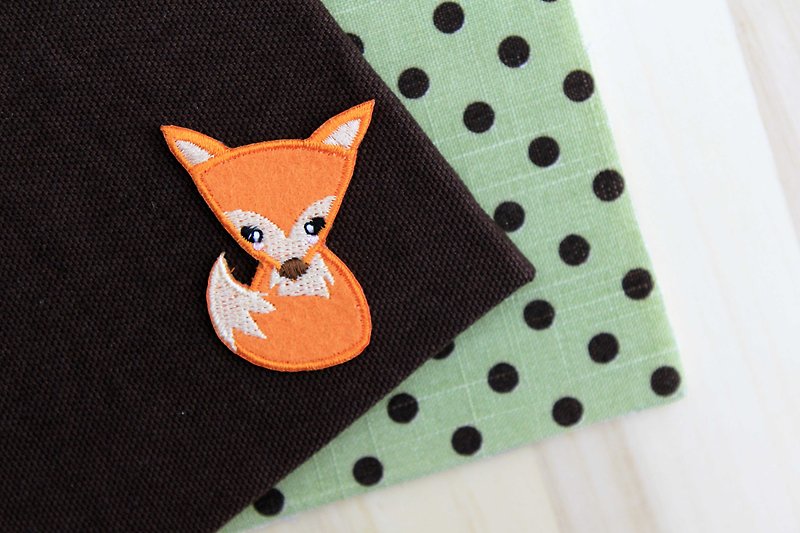 Rolling tail fox self-adhesive embroidered cloth stickers-forest cute animal series