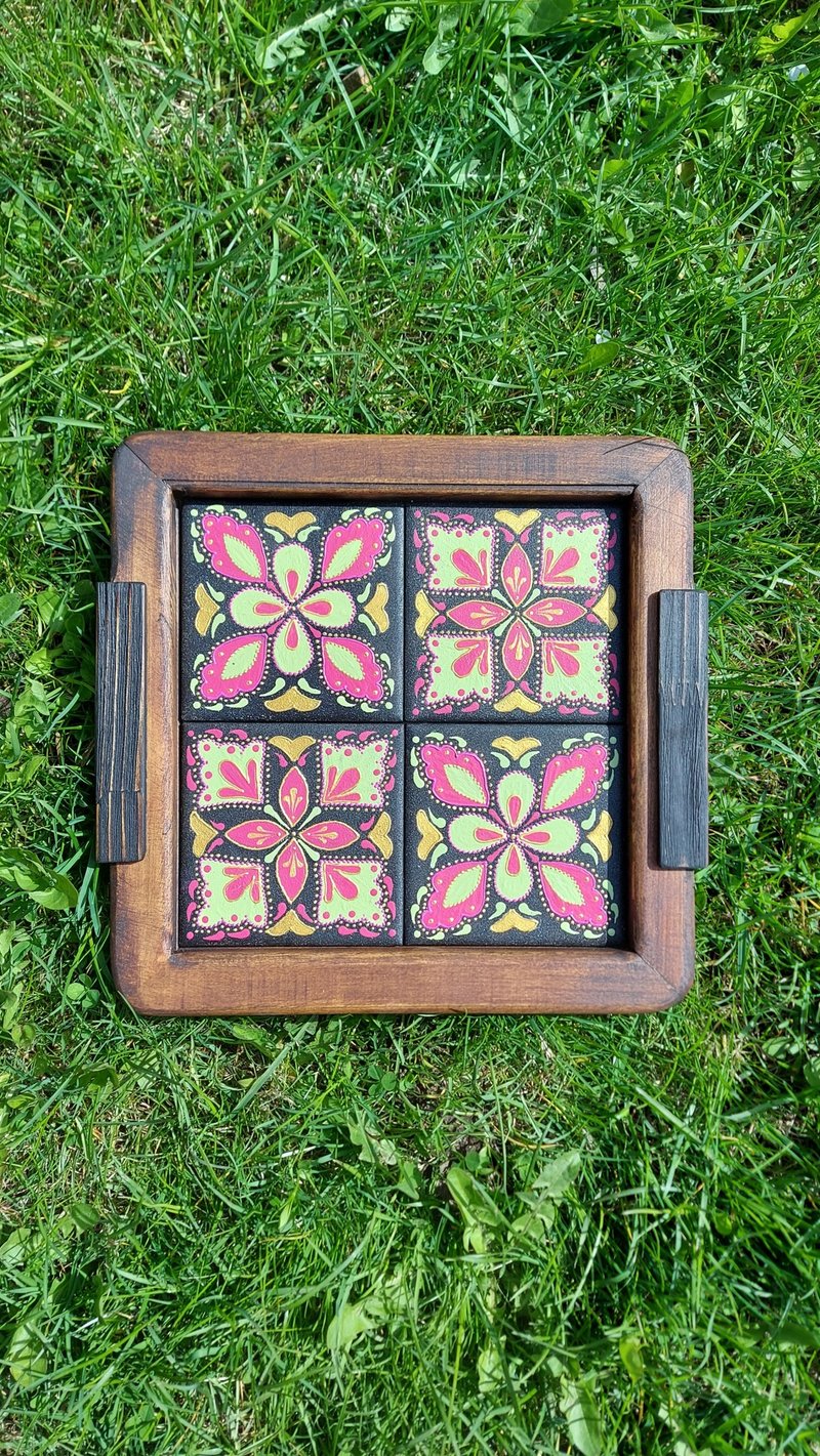 Wood coffee tray with handpainted tiles - ถาดเสิร์ฟ - ไม้ สีเขียว