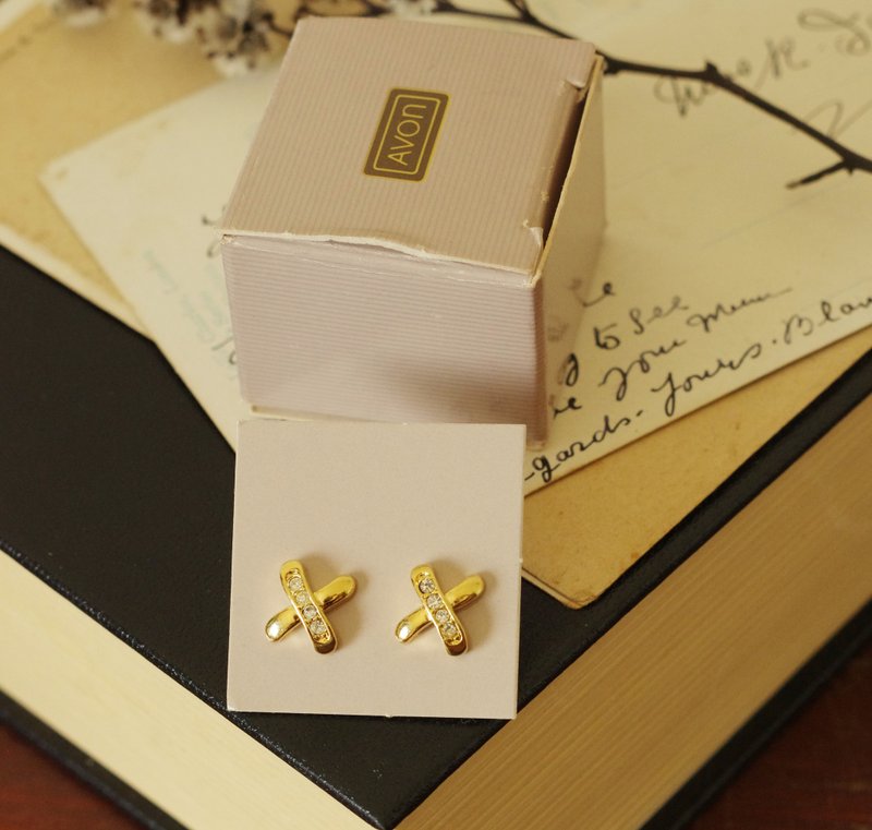 老又好古董珠寶 AVON 1988金色交叉X萊茵石針式耳環  P341 - 耳環/耳夾/耳骨夾 - 其他金屬 金色