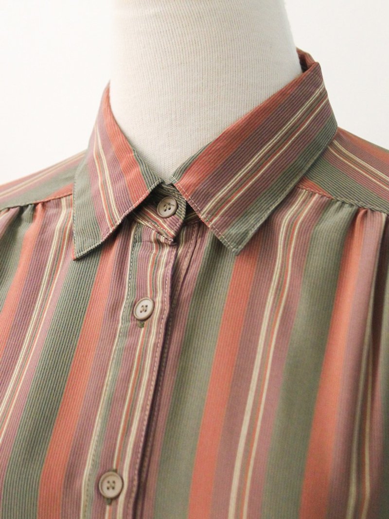 Vintage Japanese Made Easy Simplified Article Red Bean Thin Vintage Shirt Vintage Blouse - Women's Shirts - Polyester Orange