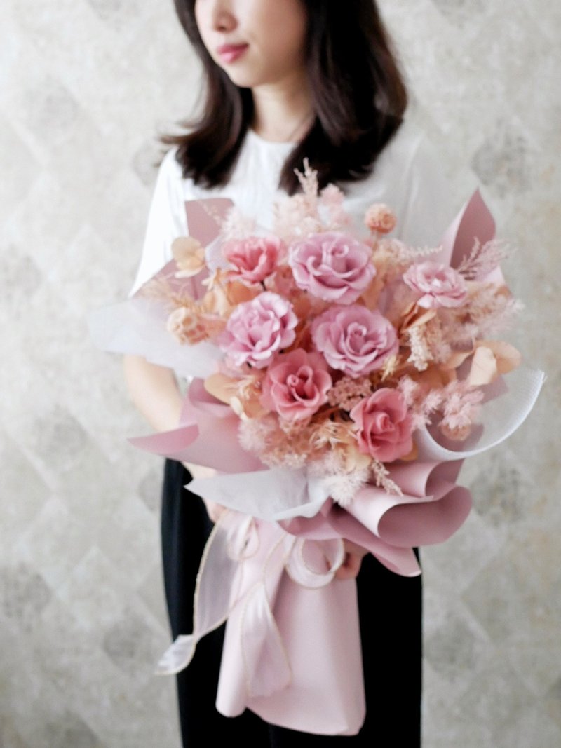 Large Permanent Rose Bouquet [Hazy Mist Pink] Confession/Eternal Flowers/Chinese Valentine's Day/Memorial - ช่อดอกไม้แห้ง - พืช/ดอกไม้ สึชมพู