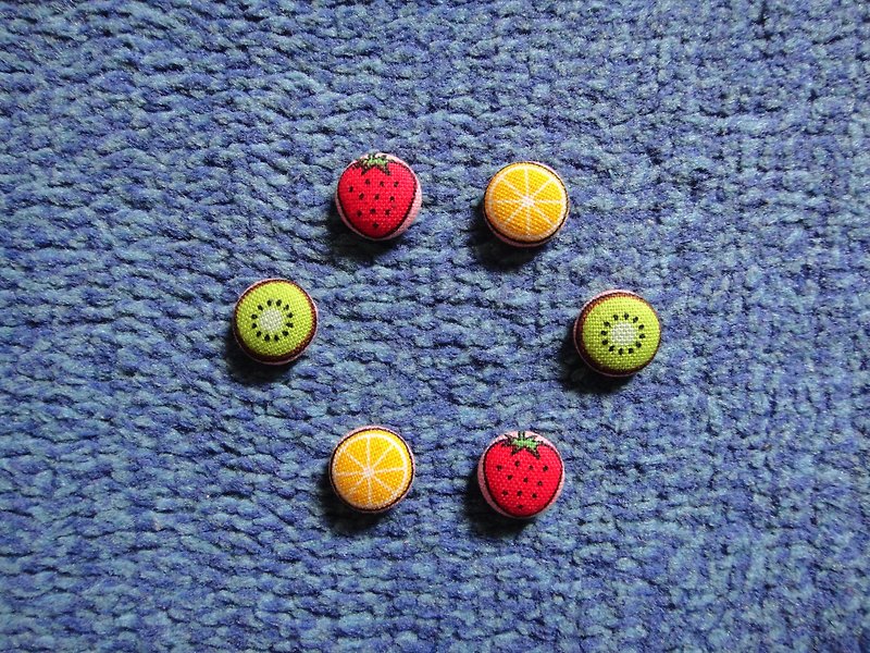 Fruit turntable button earrings C24BT/UY94 - ต่างหู - ผ้าฝ้าย/ผ้าลินิน 
