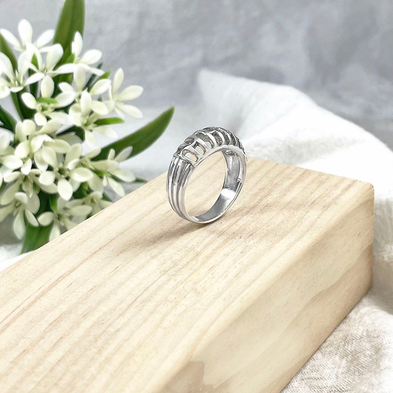 Rectangular Mesh Threaded Silver Ring - General Rings - Sterling Silver Silver