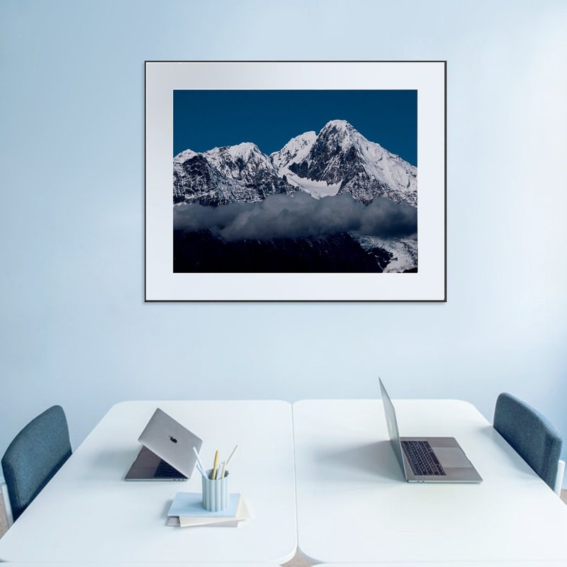 其他材質 海報/掛畫/掛布 藍色 - 藍山白雪。蔚藍風景攝影/現代簡約辦公室掛畫