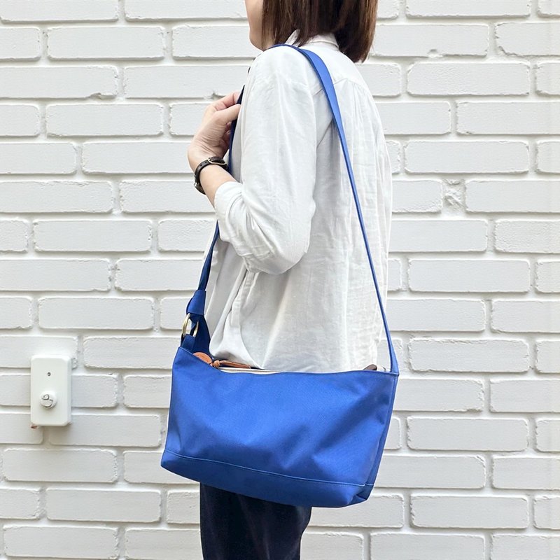 DRIFTER-S  ブルー　撥水加工　コーデュラナイロンショルダーバッグ - 側背包/斜背包 - 尼龍 藍色