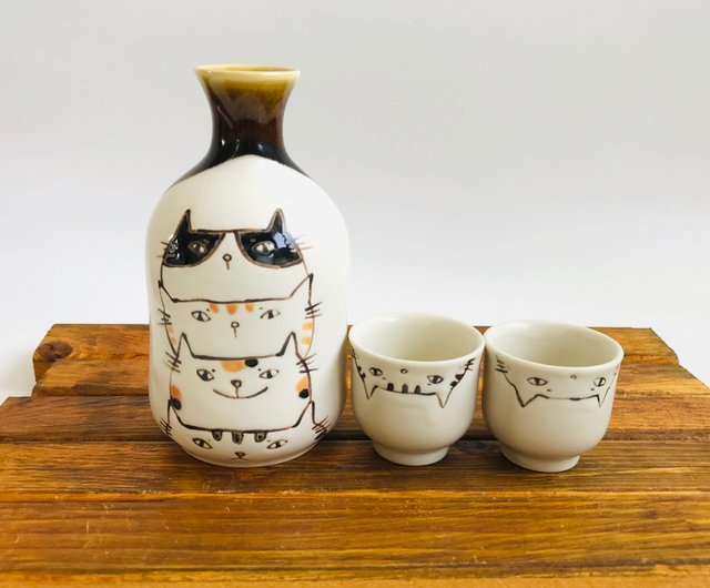日本酒を呑む呑むセット 4猫のお猪口と徳利セット - ショップ 716 ワイングラス・酒器 - Pinkoi