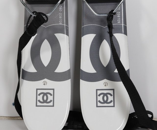 CHANEL - 【CHANEL】シャネル ショートスキー 合成樹脂 ユニセックス スポーツ用品 s-l400.jpg