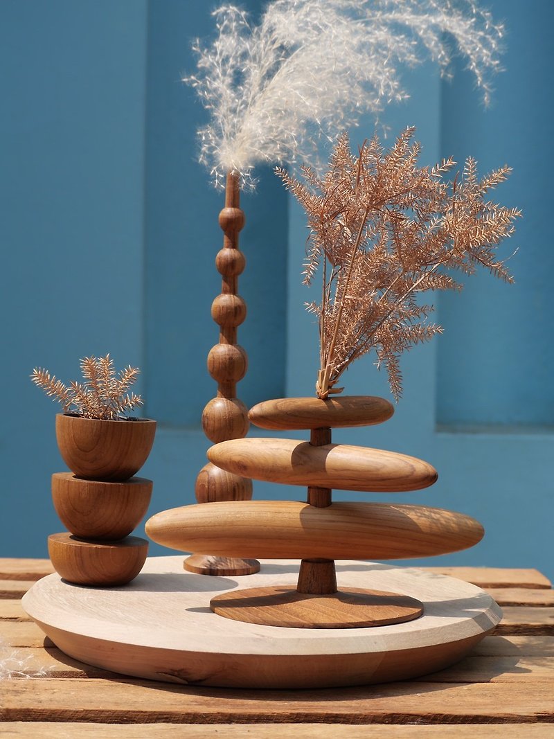 Wood vase (in set of 3)