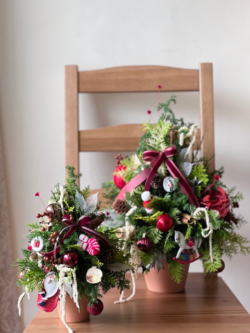 紅綠繽紛聖誕樹_掛飾隨機搭配出貨_艸心聖誕花禮 - 擺飾/家飾品 - 植物．花 綠色