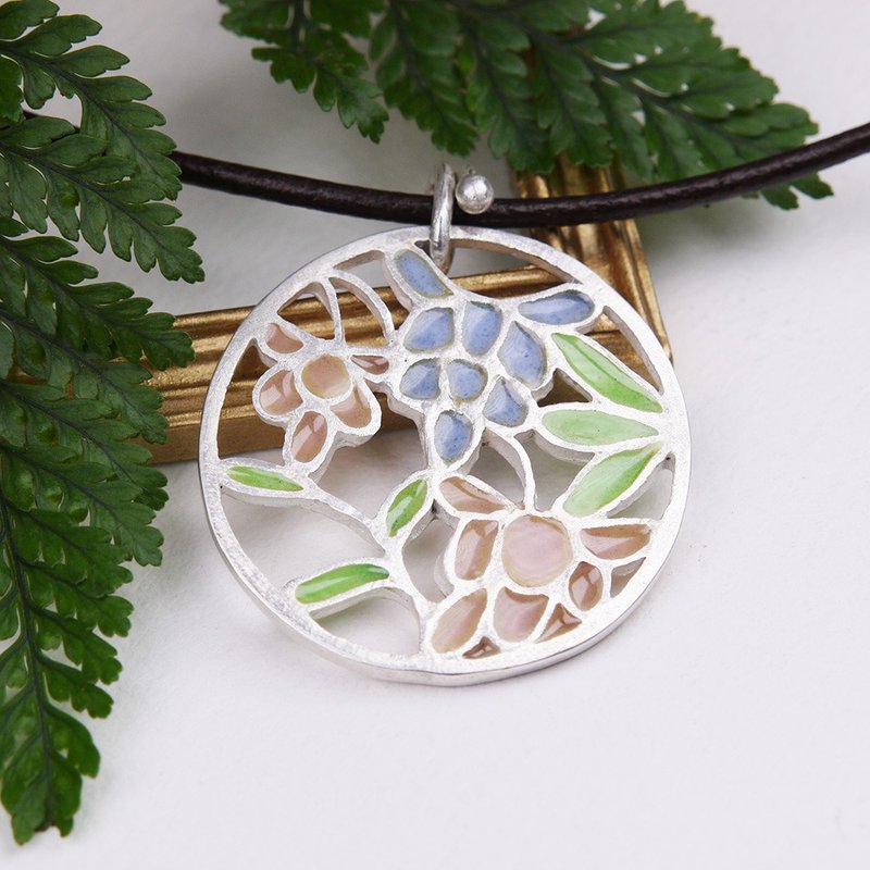 Plants like sunlight -Window Enameling Silver Pendant - สร้อยคอ - เงินแท้ หลากหลายสี