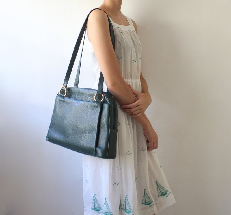 FOAK vintage Bally malachite green leather antique bag - กระเป๋าแมสเซนเจอร์ - หนังแท้ 