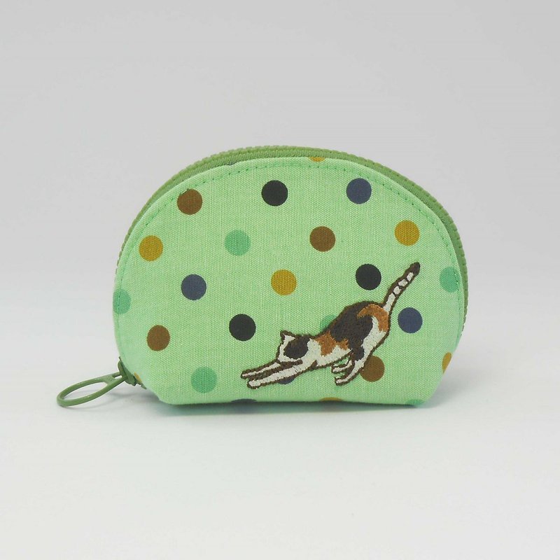 Embroidered Shell Small Coin Purse 02-Sanhua Cat 02 - กระเป๋าใส่เหรียญ - ผ้าฝ้าย/ผ้าลินิน สีเขียว