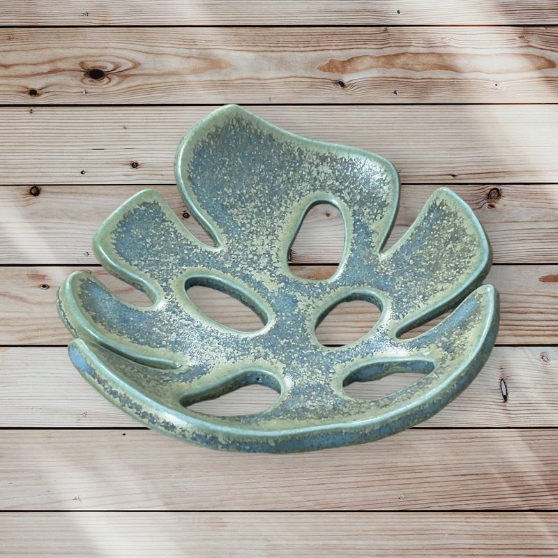 Turtle taro soap dish spotted blue - อุปกรณ์ห้องน้ำ - เครื่องลายคราม หลากหลายสี