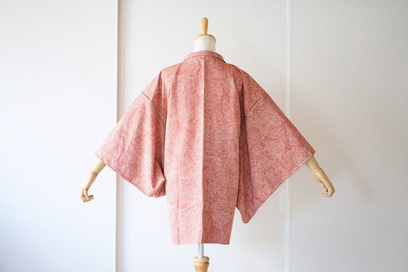 Vintage kimono jacket, Haori, Japanese Kimono /4350 - 外套/大衣 - 絲．絹 粉紅色