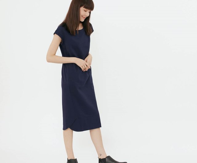 Plain hotsell navy dress