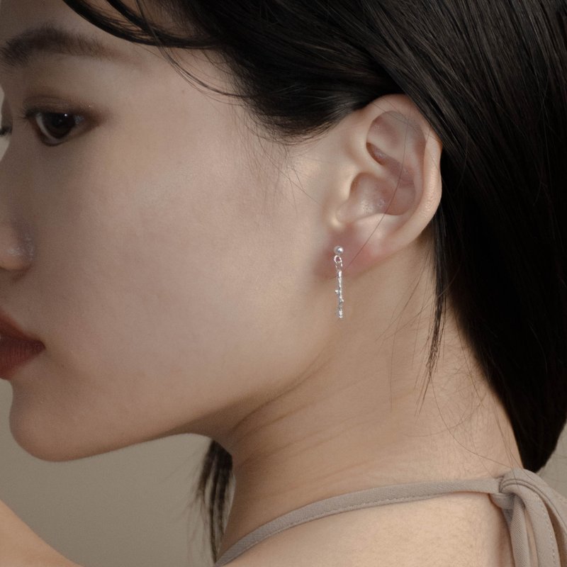 Fruitful I [Branch] Earrings-Sterling Silver - ต่างหู - เงินแท้ สีเงิน