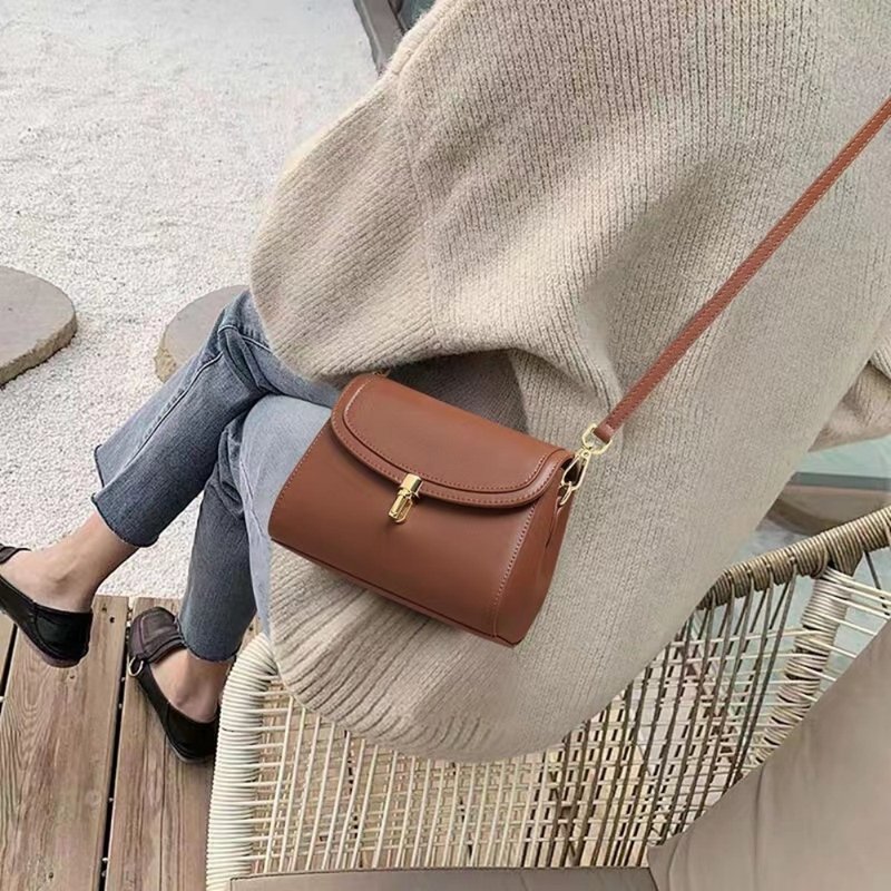 Genuine leather small bag, small square bag, crossbody bag, shoulder bag, genuine leather bag - กระเป๋าถือ - หนังแท้ สีนำ้ตาล