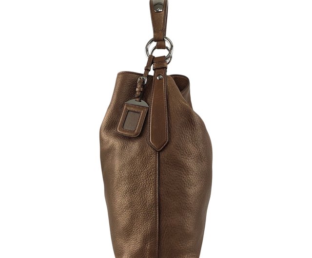 PRADA ヴィンテージ レザー ショルダーバッグ ブラウン 日本直送 名牌中古包 】PRADA プラダ ショルダーバッグ ブラウン