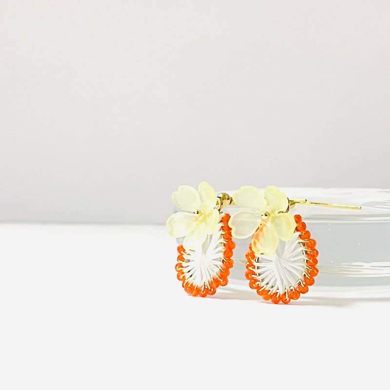 捷克玻璃珠橙色耳環　具有類似橘子的顏色　為您帶來能量 - 耳環/耳夾 - 繡線 橘色