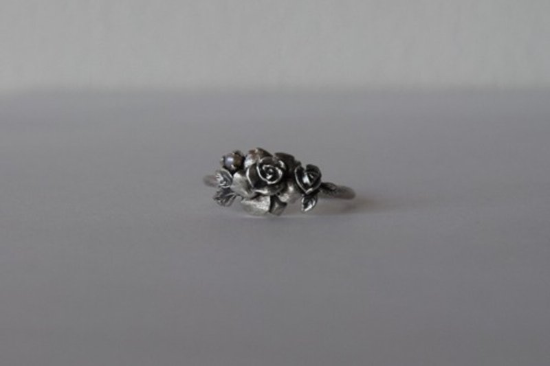 Fiore Ring2 - General Rings - Other Metals 