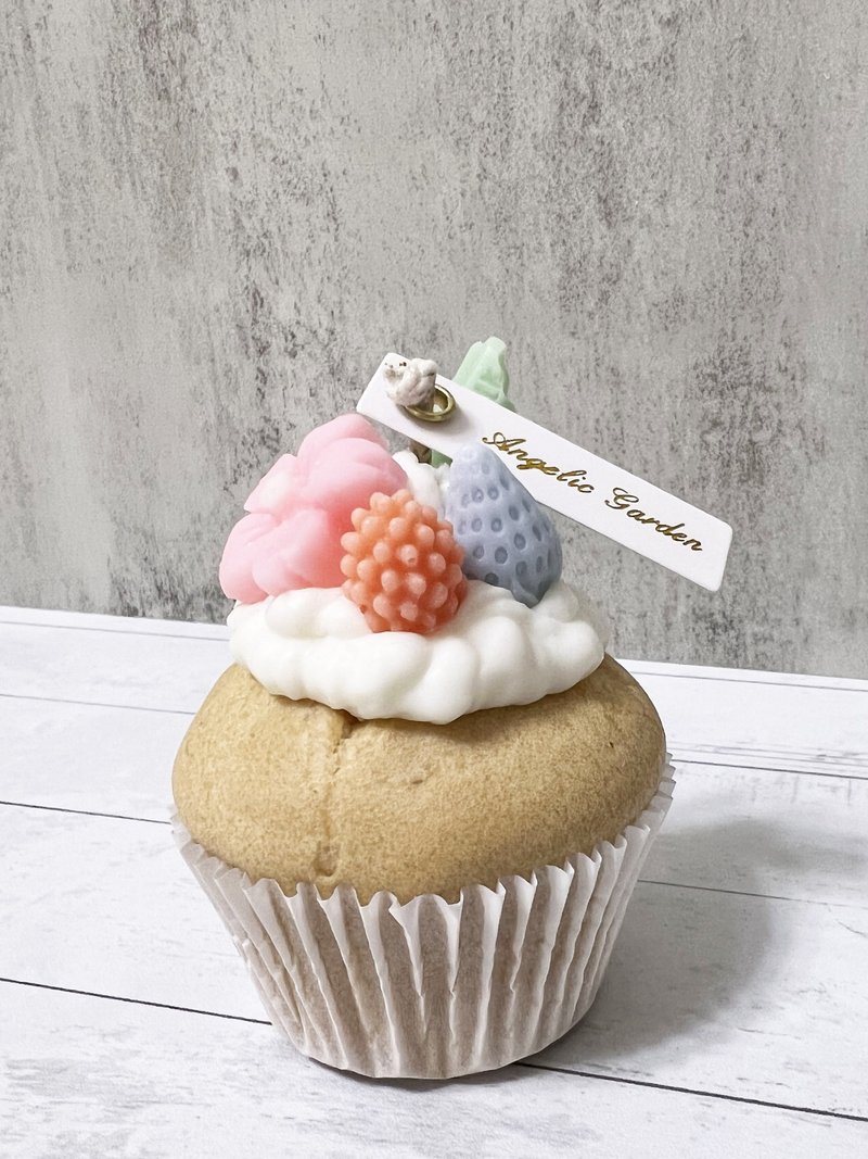 Cupcake Candle - เทียน/เชิงเทียน - ขี้ผึ้ง หลากหลายสี