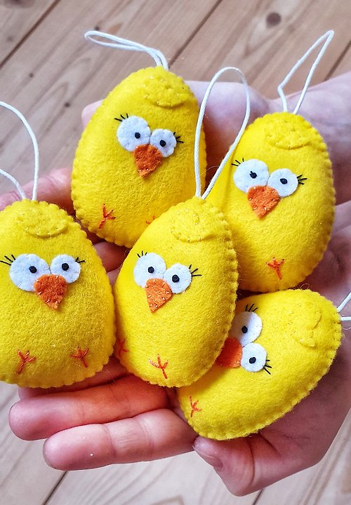 Miracle Inspiration 5 pcs Felt easter eggs ornaments, Easter cute chicks, baby first Easter gift