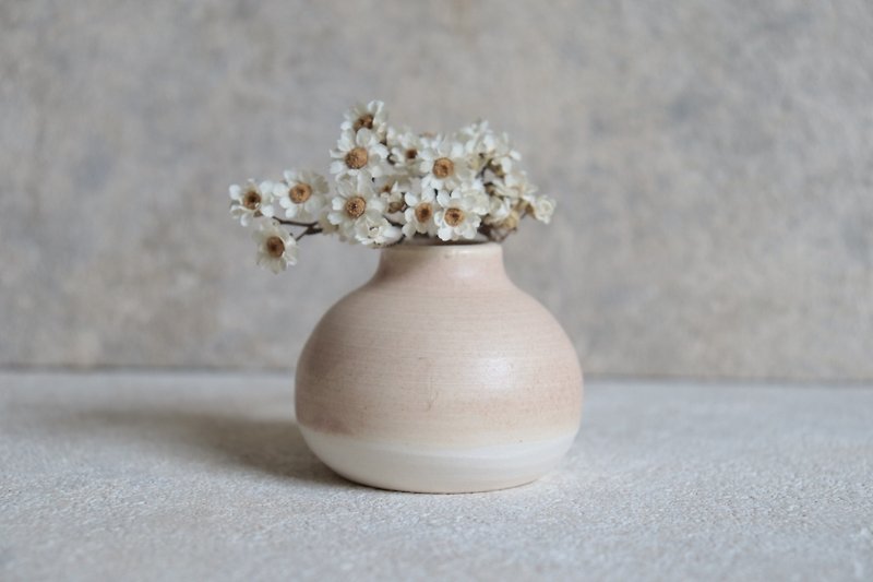 Porcelain Pottery & Ceramics Pink - Valentine's day flower vase gift box
