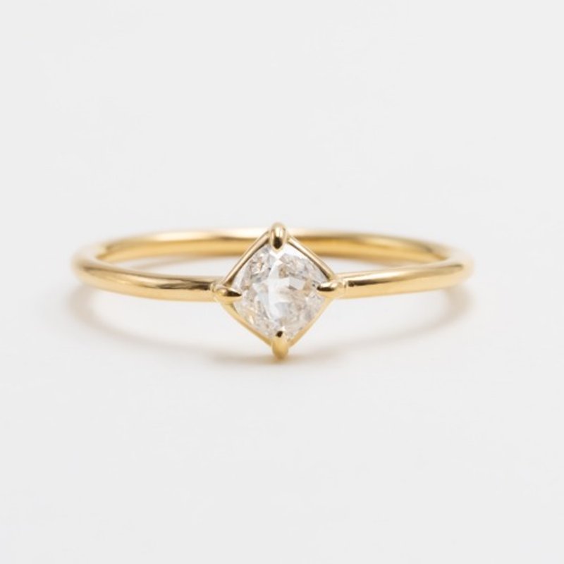 L'EAU Square Diamond Ring - 戒指 - 寶石 