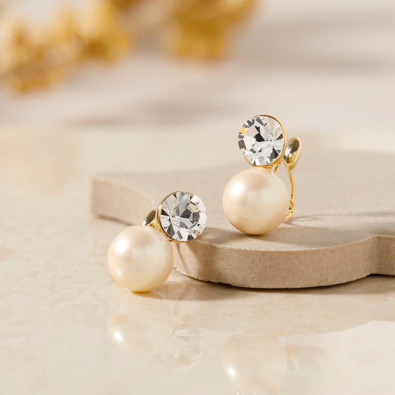stone+shell pearl loop-fit earring 　ループフィットイヤリング　ラインストーン　パール　ゴールド - 耳環/耳夾/耳骨夾 - 其他金屬 金色