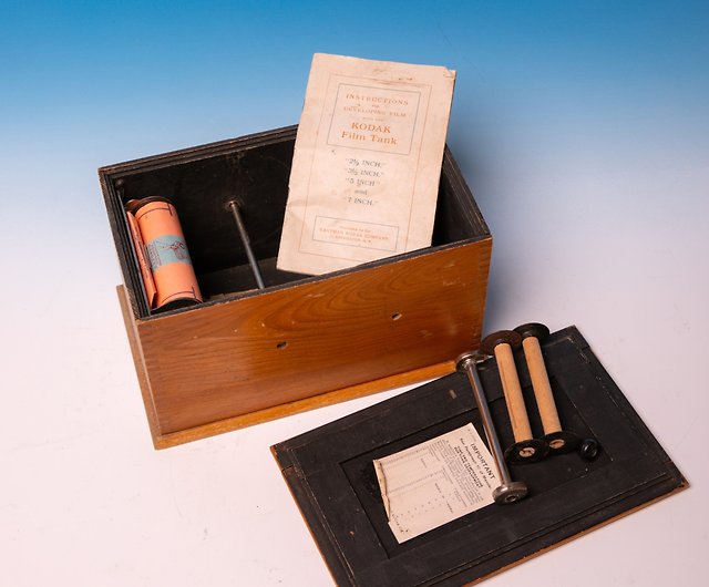 Sang Hui Company 1905s United States KODAK Kodak Development Handmade  Antique Wooden Box A033 - สตูดิโอ Somewhere Somehow กล่องเก็บของ - Pinkoi