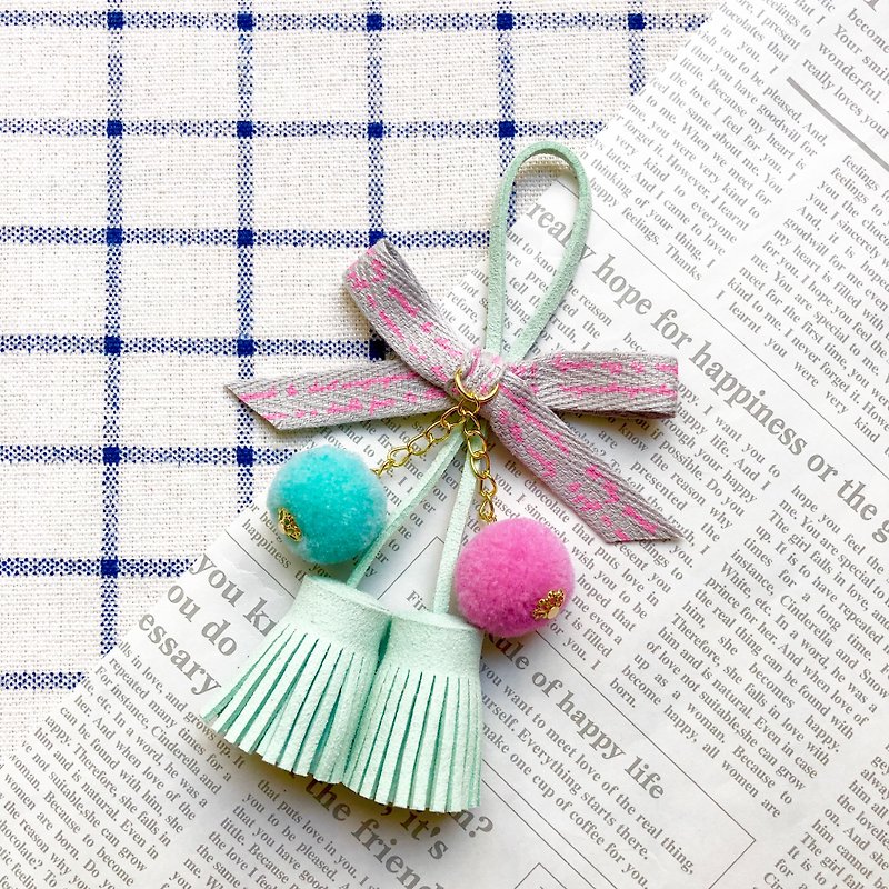 Suede fringed hair ball key ring pendant/light green - Keychains - Other Materials Green