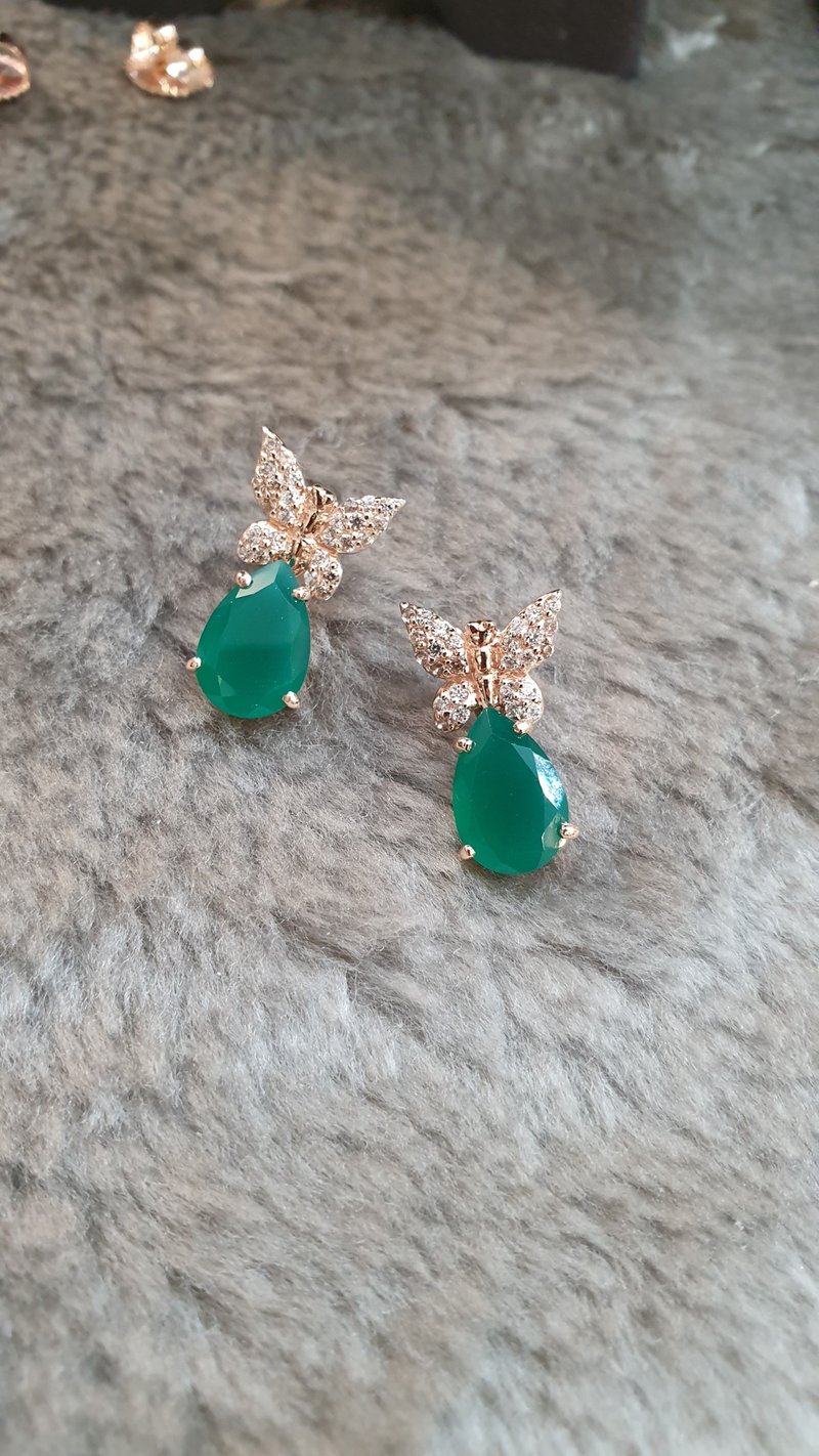 White topaz and Green agate (Detatchable) earrings in real silver plated Rose gold. - 耳環/耳夾/耳骨夾 - 半寶石 多色