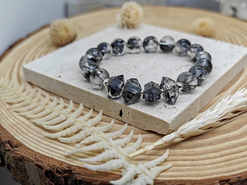 Natural Shining Diamond rough stone bracelet Black Warrior 925sliver - สร้อยข้อมือ - คริสตัล 