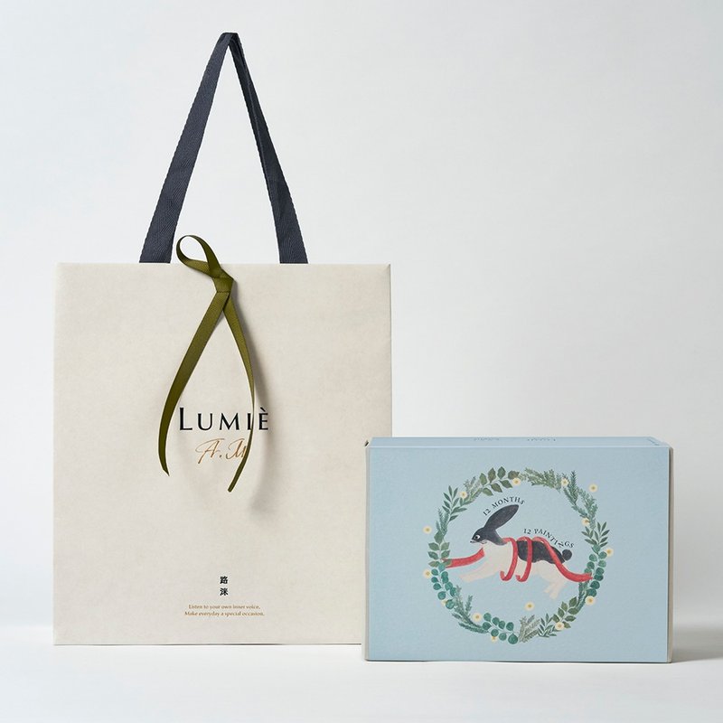 北海道イラストレーターネクタイ× Lumiè A.M. 路洣 限定ギフトセット_浄化と再生のギフトセット - トラベルキット - 紙 ブラウン