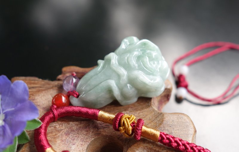 Natural Burmese A-cargo jadeite 24.8g cabbage intricately carved pendant bean seed floating green flower necklace jade - สร้อยคอ - หยก สีเขียว