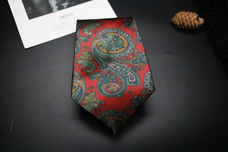 Vintage silk tie / Paisley Yapi