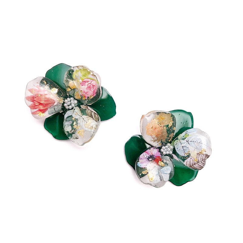 日本樹脂墨綠色花卉花朵耳環.耳夾 - 耳環/耳夾 - 樹脂 綠色