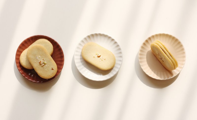 Fresh Ingredients Cake & Desserts - Layers of Blue Duoxia丨NORM Classic Cat Tongue Sandwich Biscuits 10pcs