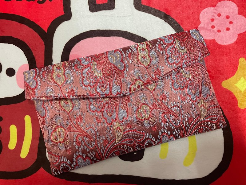[New Year's Red Packet] Light Red Background Blue Flower Fabric Red Envelope Envelope - Chinese New Year - Cotton & Hemp 