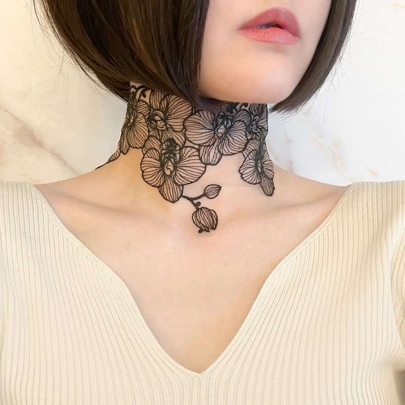 Phalaenopsis / Black tattoo lace choker SV495 - Chokers - Other Materials Black