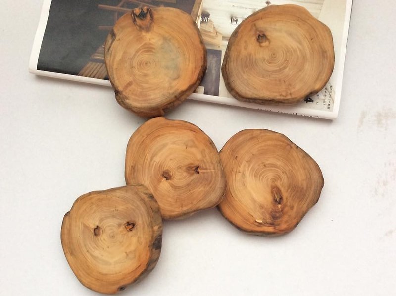 Hand-made wooden s - Techno ki Hikaru Taiwan cypress wood coaster wood smells / gift / Forest Department / phytoncid. - ของวางตกแต่ง - ไม้ สีน้ำเงิน