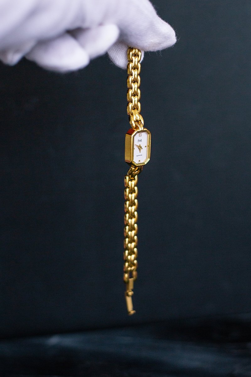 （売り切れ）FEMAホワイトフェイスオクタゴナルゴールドウォッチサファイアクリスタルミラー - 腕時計 - その他の素材 ゴールド