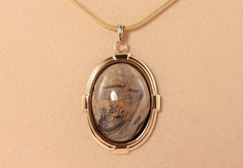 Sengilite Simbircite Necklace Beige Brown Stone Oval Pendant Necklace Jewelry - 項鍊 - 半寶石 咖啡色