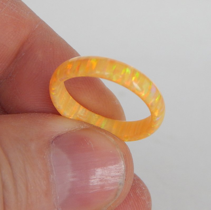 Solid opal band. Very beautiful ring of opal. Solid opal ring. - 戒指 - 其他材質 金色