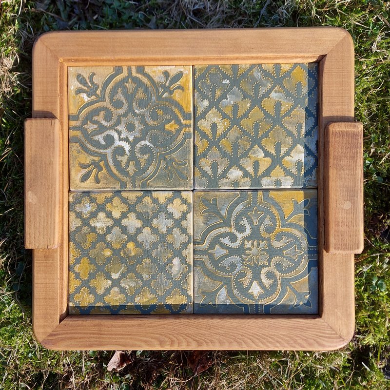 Wood coffee tray with handpainted wood tiles - ถาดเสิร์ฟ - ไม้ สีเขียว