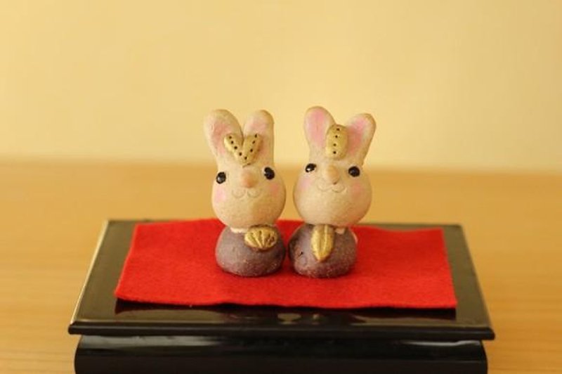Hina-sama of a ceramic rabbit. - Items for Display - Other Materials 