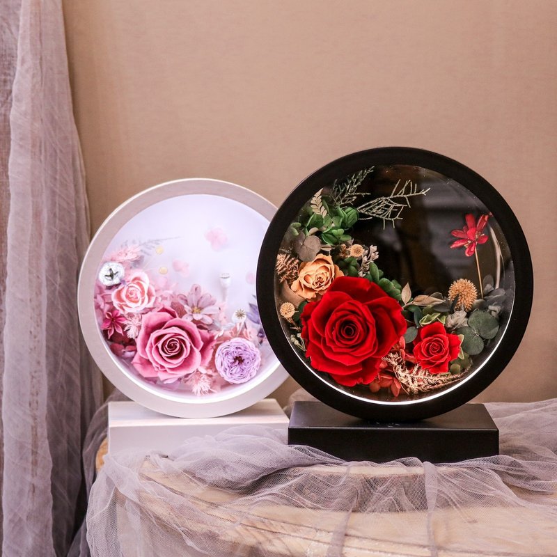 【遇見恆久】花燈初上永生花觸控桌燈 手機無線充電 共4款 - 乾燥花/永生花 - 植物．花 